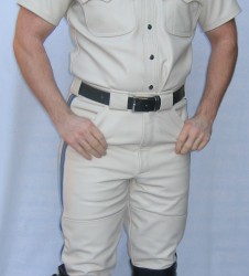 Anzeige von Lederhemd Patrol Lederjeans Patrol